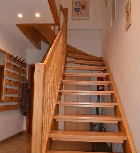 Nyaraló Alte Schule Neu Wendischthun