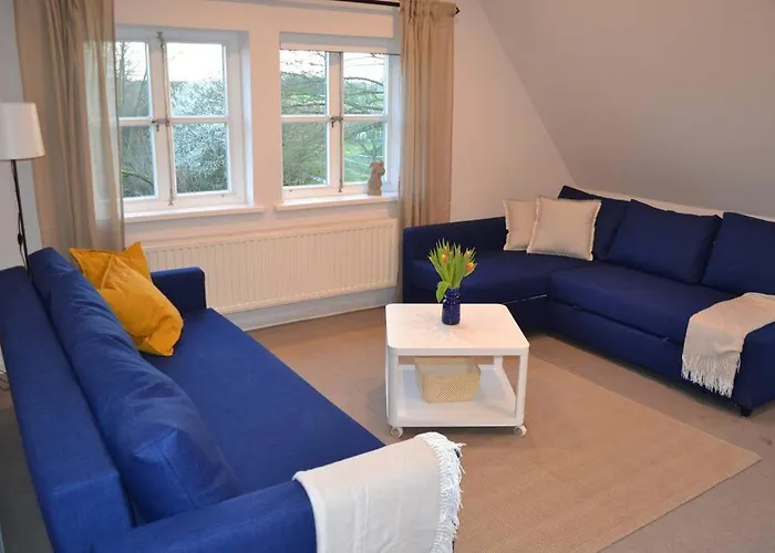 Nyaraló Alte Schule *