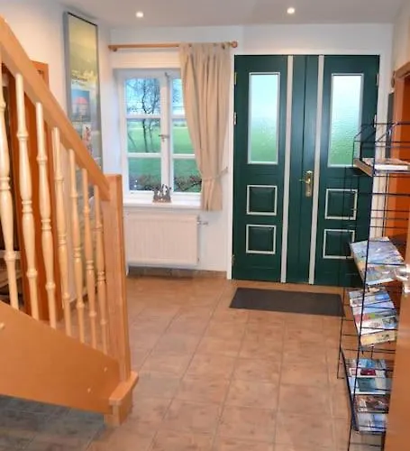 Nyaraló Alte Schule *